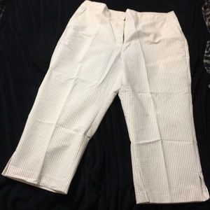 NWT EP Pro seersucker stretch capris